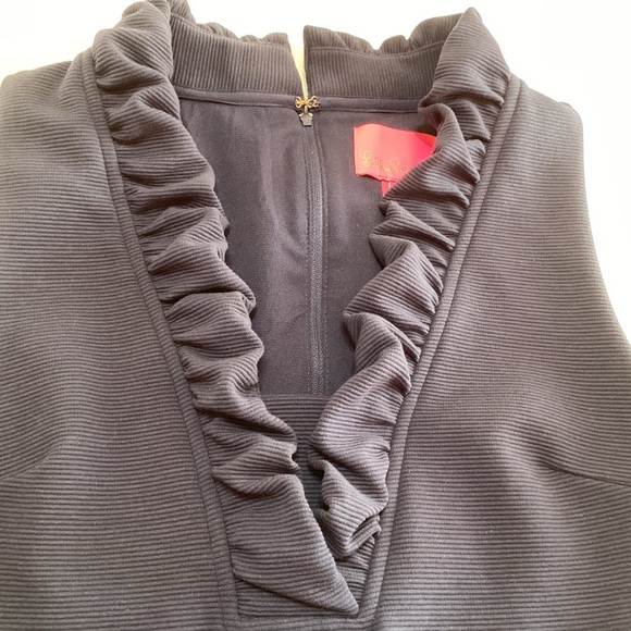 Lilly Pulitzer Tisbury Shift Dress Size Medium Navy Ruffle Neckline Night Out - Picture 5 of 11
